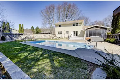 5310 Valley Drive, Mcfarland, WI 53558 - Photo 70