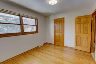 5310 Valley Dr, Mcfarland, WI 53558 - Photo 36