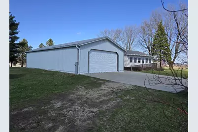 W5860 Advance Road, Monroe, WI 53566 - Photo 10