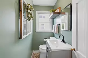209 Oak St, Sun Prairie, WI 53590 - Photo 26