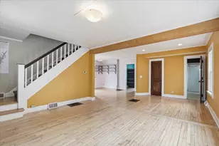 2814 Union St, Madison, WI 53704 - Photo 6