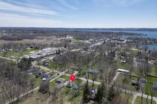 472 North St, Green Lake, WI 54941 - Photo 14