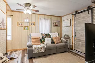 472 North St, Green Lake, WI 54941 - Photo 10