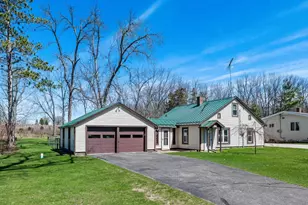 472 North St, Green Lake, WI 54941 - Photo 28