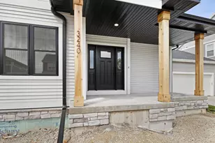 3240 Prospect Dr, Sun Prairie, WI 53590 - Photo 4
