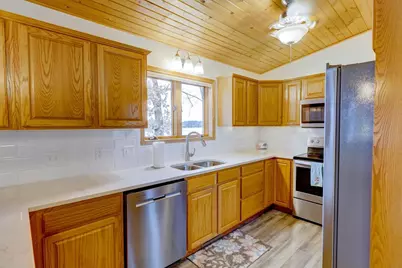 842 E Hiawatha Drive, Lake Delton, WI 53965 - Photo 18