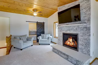 842 E Hiawatha Drive, Lake Delton, WI 53965 - Photo 12