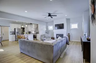 4869 Arugula Rd, Fitchburg, WI 53711 - Photo 8