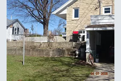 626 W Pleasant Street, Portage, WI 53901 - Photo 12