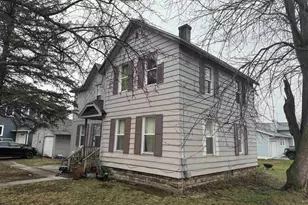 401 E Montgomery St, Sparta, WI 54656 - Photo 1