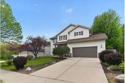 5470 Quarry Hill Drive, Fitchburg, WI 53711 - Photo 8