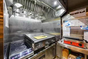 11 N Allen St, Madison, WI 53726 - Photo 12