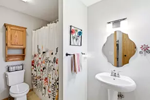 333 S Main St, Columbus, WI 53925 - Photo 16