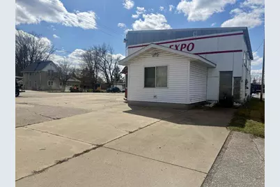 305 W Clifton Street, Tomah, WI 54660 - Photo 4