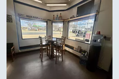 305 W Clifton Street, Tomah, WI 54660 - Photo 10