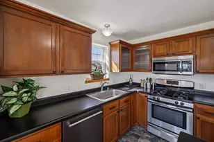 609 Willow Brook Trail, Sun Prairie, WI 53590 - Photo 18
