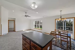609 Willow Brook Trail, Sun Prairie, WI 53590 - Photo 8