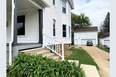 656 James Street, Columbus, WI 53925 - Photo 4