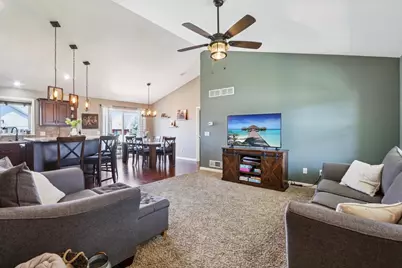 531 Whitford Avenue, Prairie Du Sac, WI 53578 - Photo 4