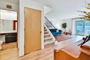 3512 Valley Ridge Rd, Middleton, WI 53562 - Photo 8