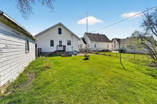 931 Eisenhower Ave, Janesville, WI 53545 - Photo 30