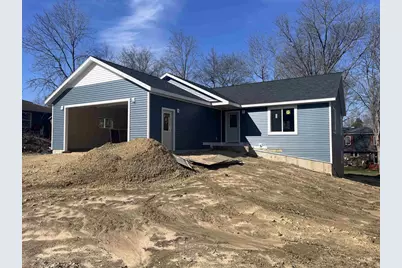 567 Ridge Street, Reedsburg, WI 53959 - Photo 2