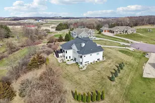 6249 Amethyst Dr, Waunakee, WI 53597 - Photo 56