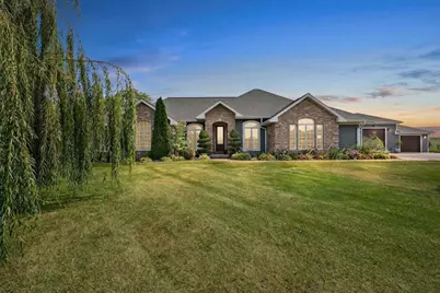 1679 Marian Court, Mineral Point, WI 53565 - Photo 4