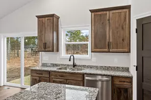 316 Timberline Ct, Nekoosa, WI 54457 - Photo 10