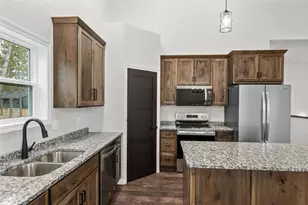 316 Timberline Ct, Nekoosa, WI 54457 - Photo 8