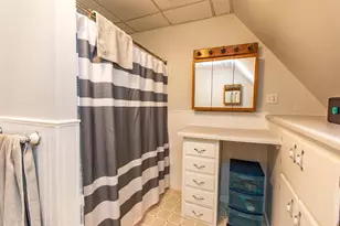 705 Fountain St, Mineral Point, WI 53565 - Photo 16