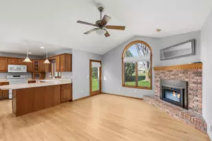 565 Oakwood Dr, Oregon, WI 53575 - Photo 18