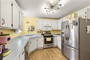 528 E Madison Ave, Milton, WI 53563 - Photo 6