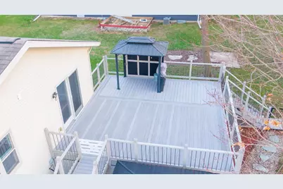 303 N Summit Street, Albany, WI 53502 - Photo 24