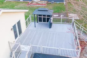 303 N Summit St, Albany, WI 53502 - Photo 24