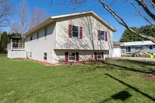 303 N Summit St, Albany, WI 53502 - Photo 18