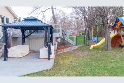 303 N Summit Street, Albany, WI 53502 - Photo 26