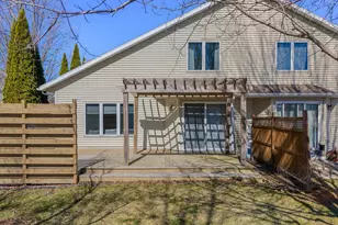 5911 E Open Meadow, Mcfarland, WI 53558 - Photo 6