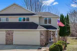 5911 E Open Meadow, Mcfarland, WI 53558 - Photo 6