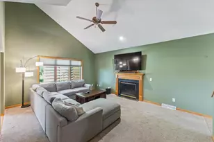 5911 E Open Meadow, Mcfarland, WI 53558 - Photo 18