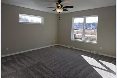 3765 Avery Lane, Janesville, WI 53546 - Photo 4