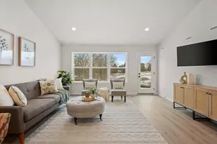 1425 S Page St, Stoughton, WI 53589 - Photo 8