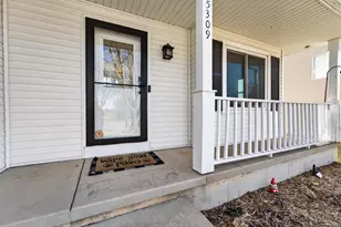 5309 Park Meadow Dr, Madison, WI 53704 - Photo 2