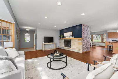 2914 Grandview Boulevard, Madison, WI 53713 - Photo 2