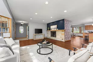 2914 Grandview Blvd, Madison, WI 53713 - Photo 10