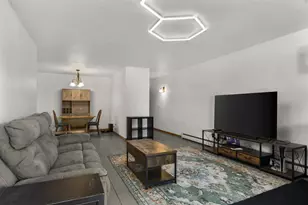 50 Whitcomb Cir, Madison, WI 53711 - Photo 2