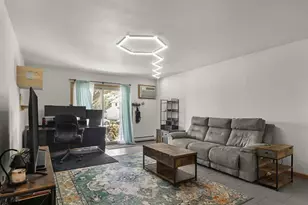 50 Whitcomb Cir, Madison, WI 53711 - Photo 1
