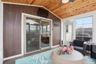 1707 Sapphire Way, Sun Prairie, WI 53590 - Photo 12