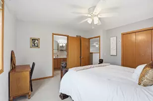 1707 Sapphire Way, Sun Prairie, WI 53590 - Photo 16