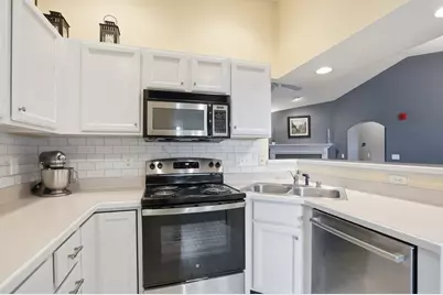5587 Bantry Lane #4, Fitchburg, WI 53711 - Photo 10